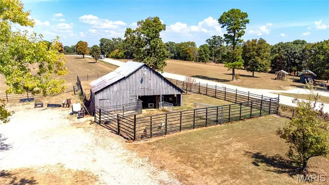 $790,000 | 14225 Highway 68, St. James, MO 65559