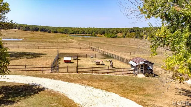 $790,000 | 14225 Highway 68, St. James, MO 65559