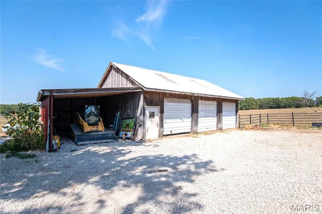 $790,000 | 14225 Highway 68, St. James, MO 65559