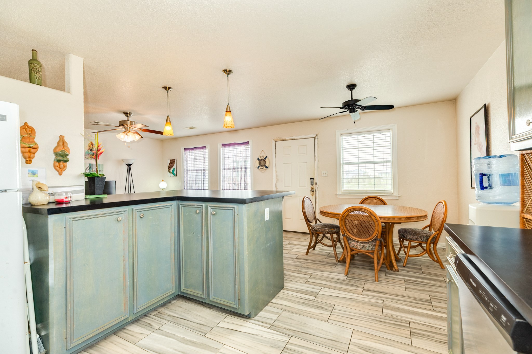 337 Thunder Road Freeport, TX 77541 - Photo 17 of 29