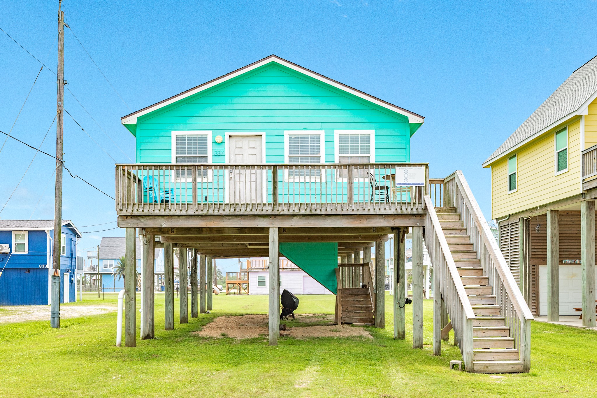 337 Thunder Road Freeport, TX 77541 - Photo 3 of 29