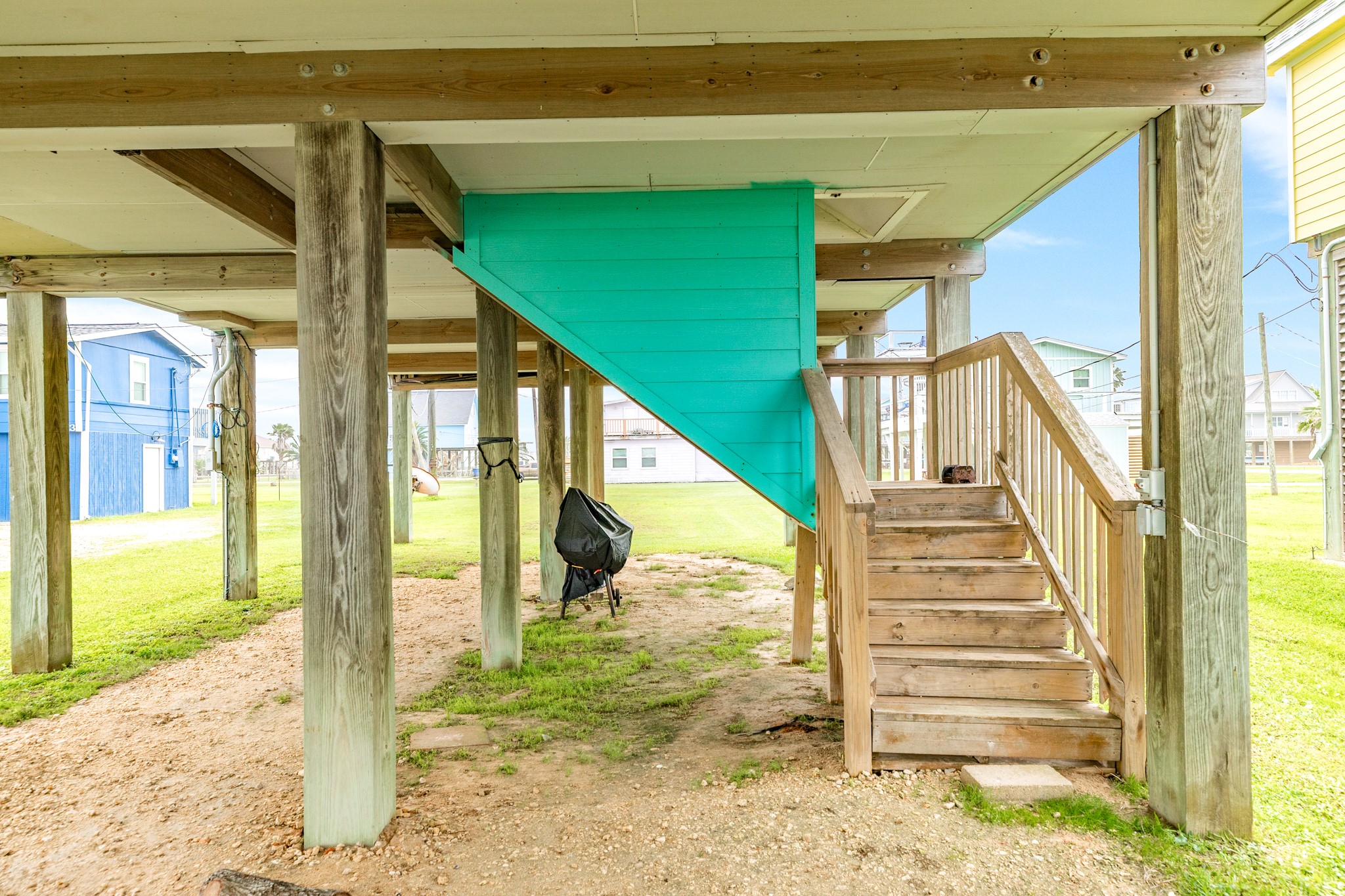 337 Thunder Road Freeport, TX 77541 - Photo 7 of 29