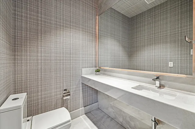 $1,950,000 | 5406 Woodway Drive, Houston, TX 77056