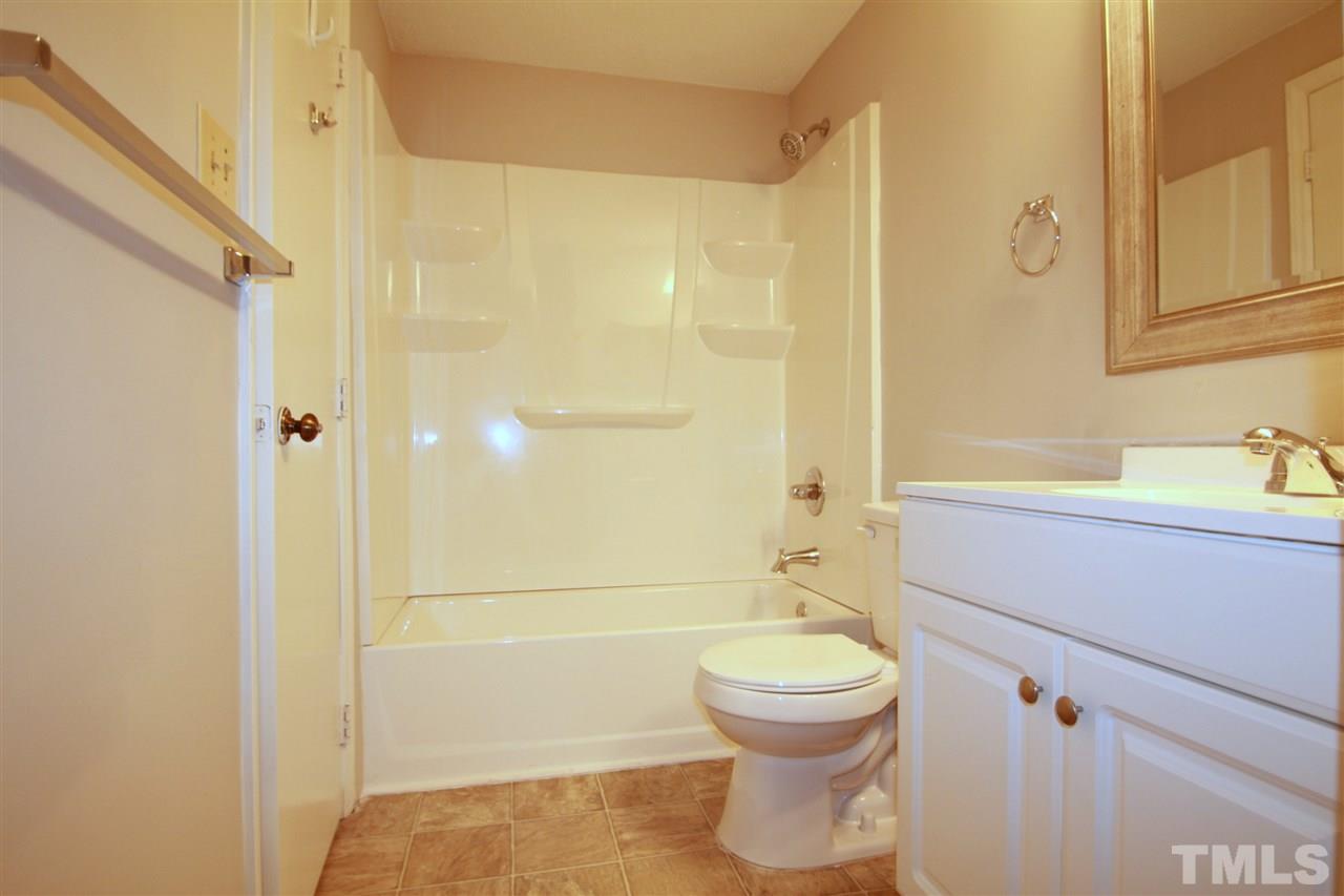 7242 Shellburne Drive Raleigh, NC 27612 - Photo 7 of 9
