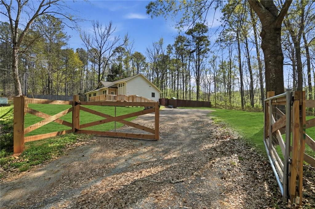 191 Cowan Road Southeast Conyers, GA 30094 - Photo 2 of 30