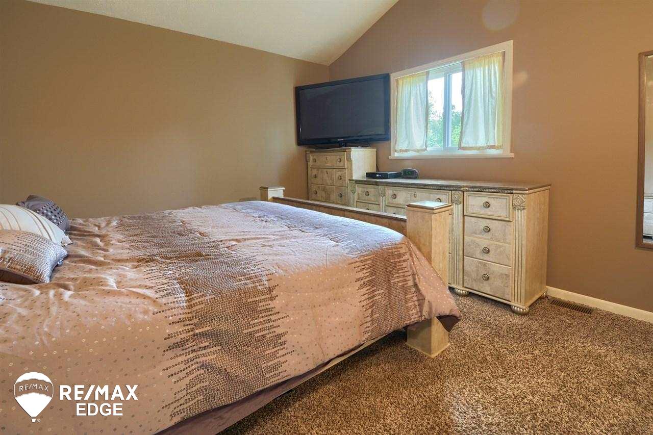 10425 East Stanley Road Davison, MI 48423 - Photo 16 of 34 21465135-15.JPG