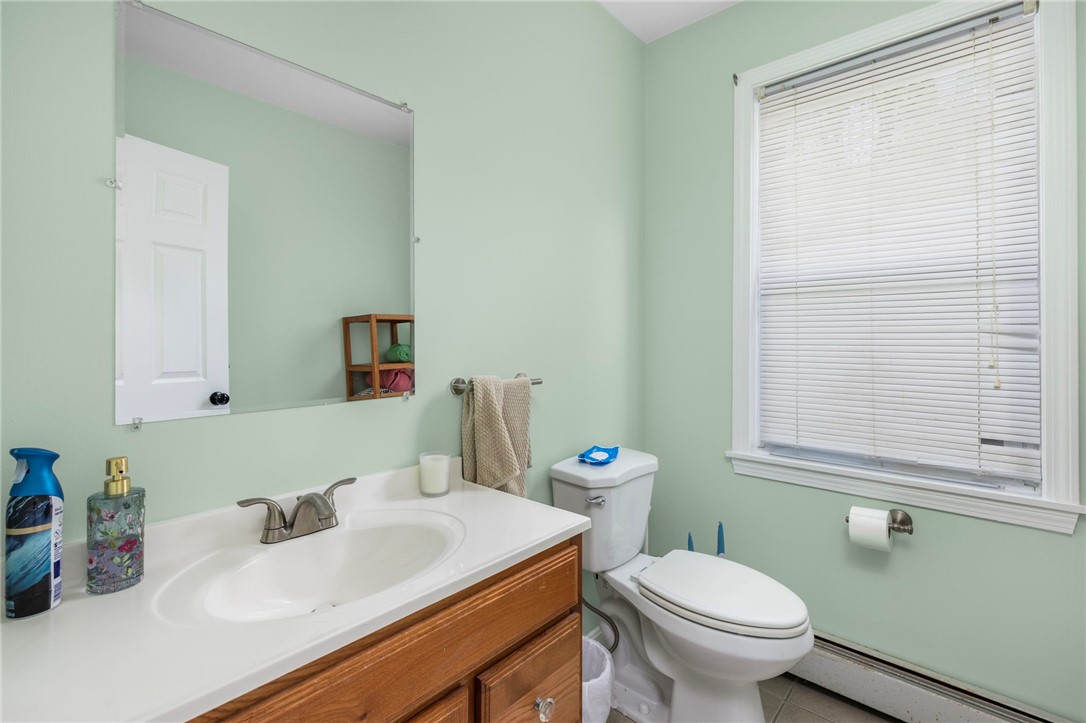 89 Knowles Street Providence, RI 02906 - Photo 21 of 48