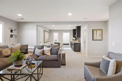 $1,265,000 | 4690 Garland Lane North, Plymouth, MN 55446