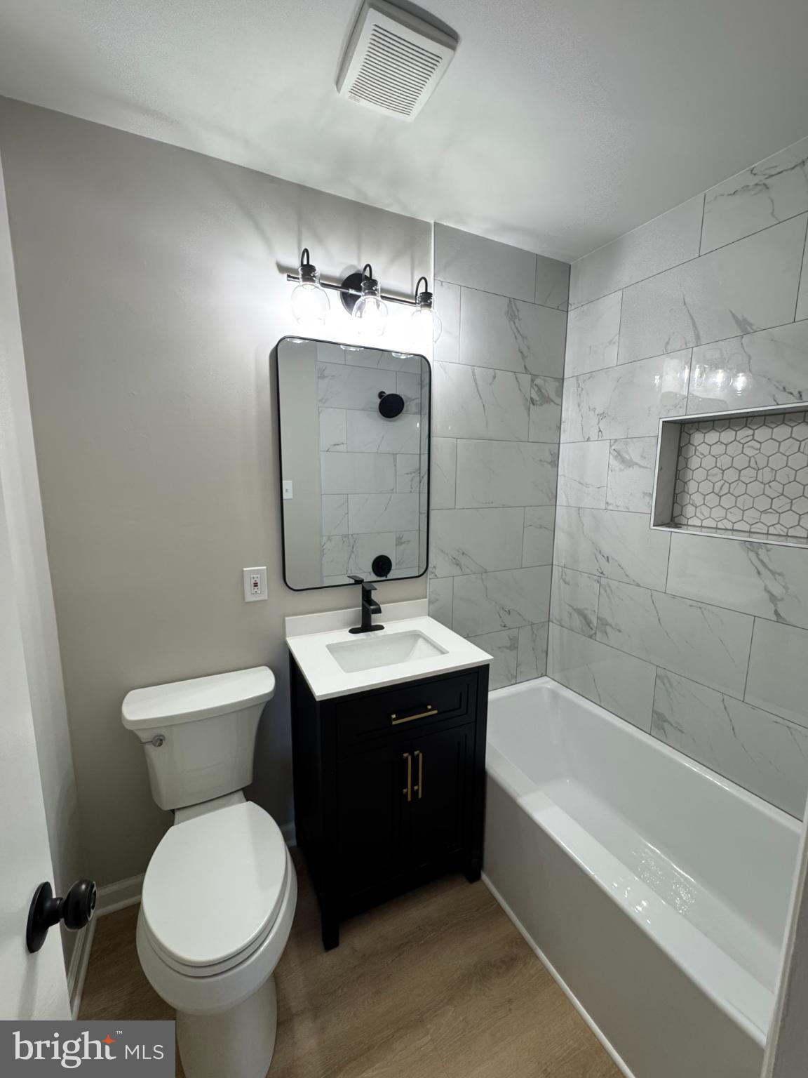 3801 Swann Road, Unit 303 Suitland, MD 20746 - Photo 14 of 19 Bathroom 1.