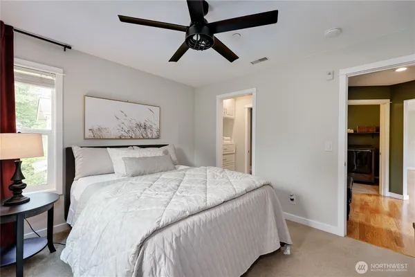 $317,000 | 7701 Beacon Place Northeast, Unit 103, Bremerton, WA 98311