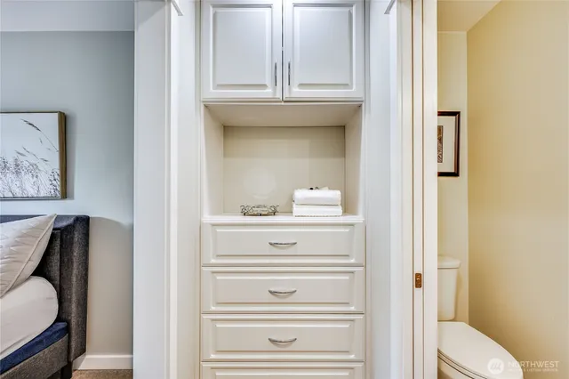 $320,000 | 7701 Beacon Place Northeast, Unit 103, Bremerton, WA 98311