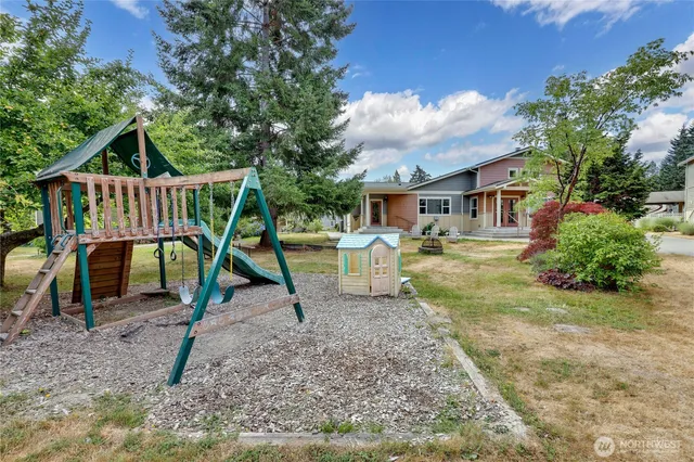 $320,000 | 7701 Beacon Place Northeast, Unit 103, Bremerton, WA 98311