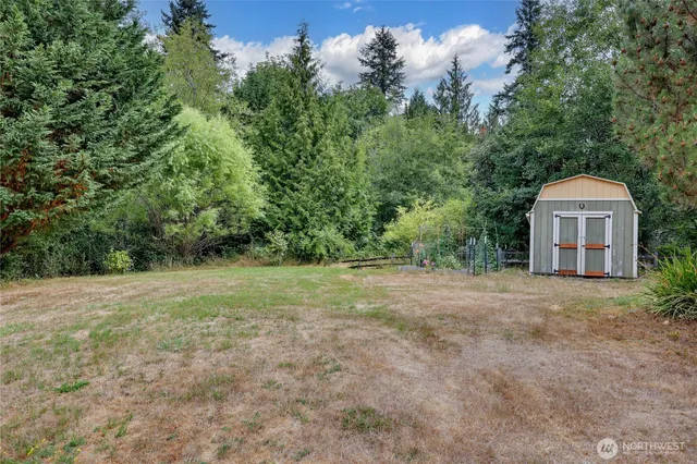 $320,000 | 7701 Beacon Place Northeast, Unit 103, Bremerton, WA 98311