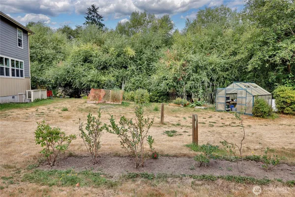 $317,000 | 7701 Beacon Place Northeast, Unit 103, Bremerton, WA 98311