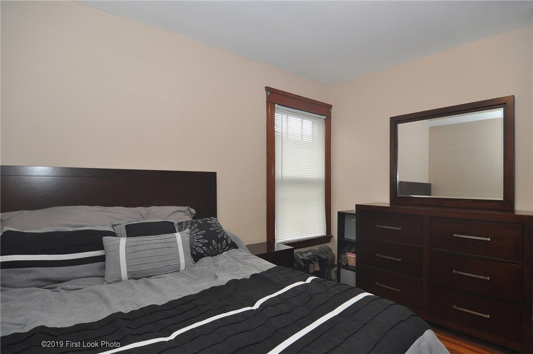 15 Metropolitan Road Providence, RI 02908 - Photo 16 of 25 Gallery Image 16