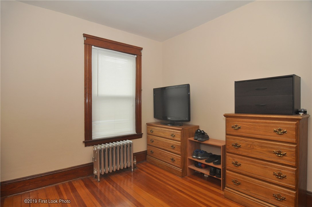 15 Metropolitan Road Providence, RI 02908 - Photo 18 of 25 Gallery Image 18