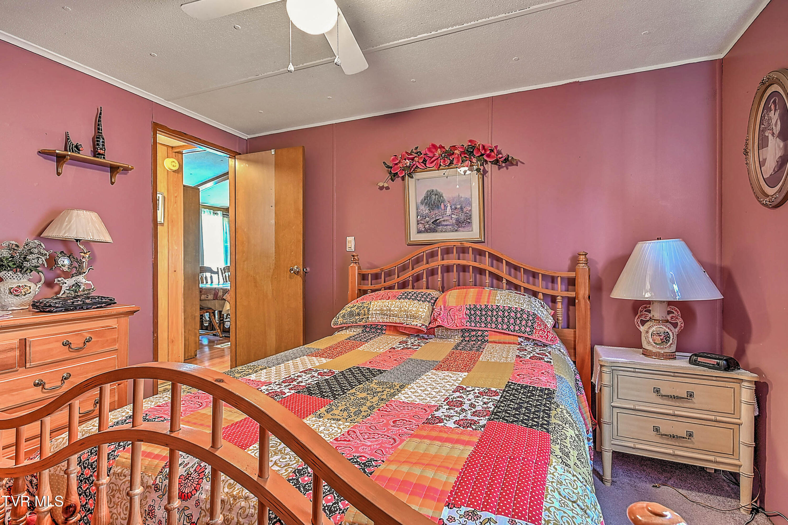 201 Ollie Collins Road Elizabethton, TN 37643 - Photo 15 of 31 Ollie Collins MD-26