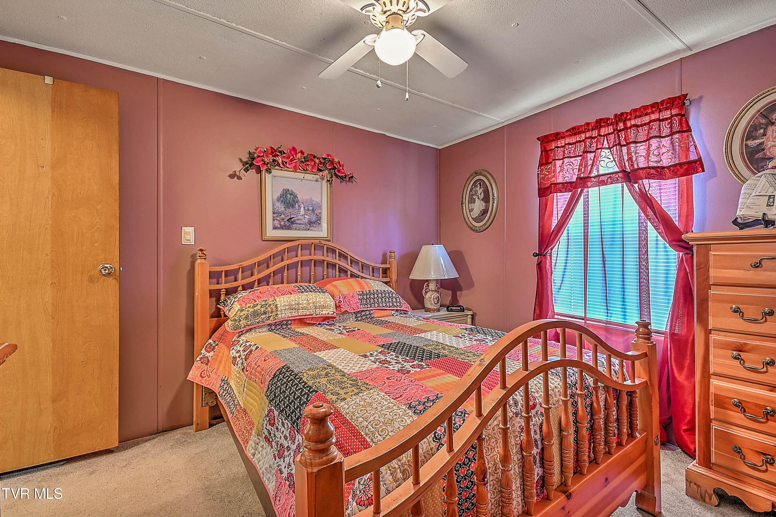 201 Ollie Collins Road Elizabethton, TN 37643 - Photo 16 of 31 Ollie Collins MD-27