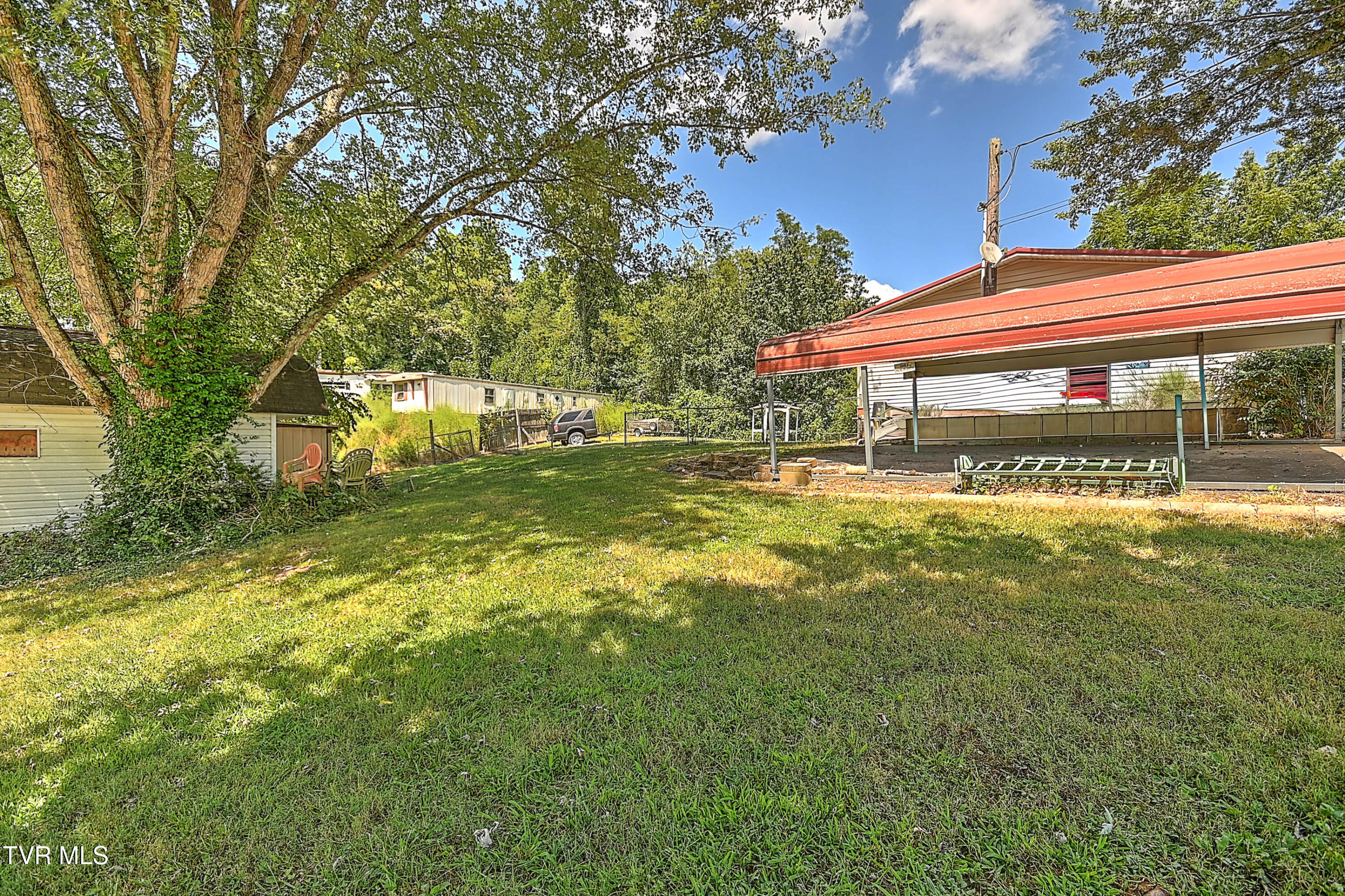 201 Ollie Collins Road Elizabethton, TN 37643 - Photo 24 of 31 Ollie Collins MD-46