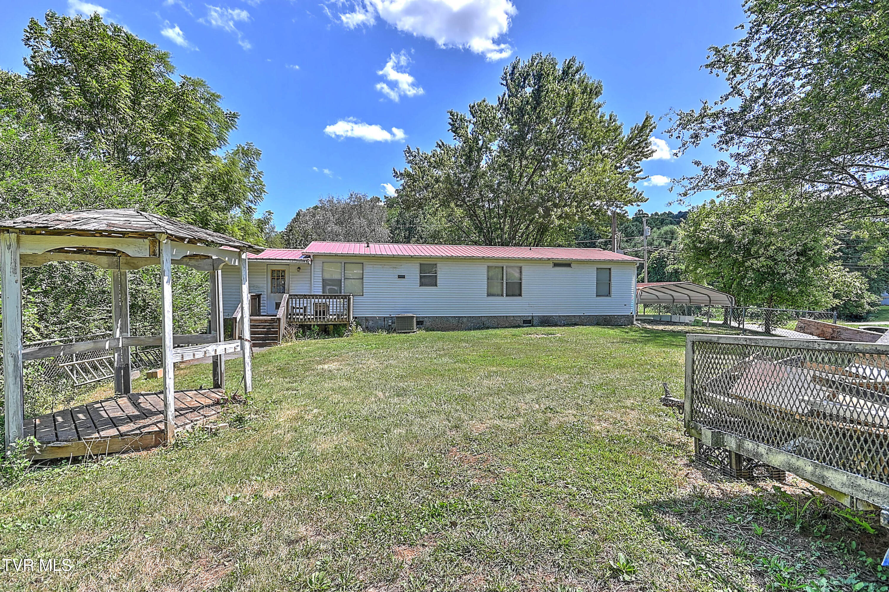 201 Ollie Collins Road Elizabethton, TN 37643 - Photo 26 of 31 Ollie Collins MD-39