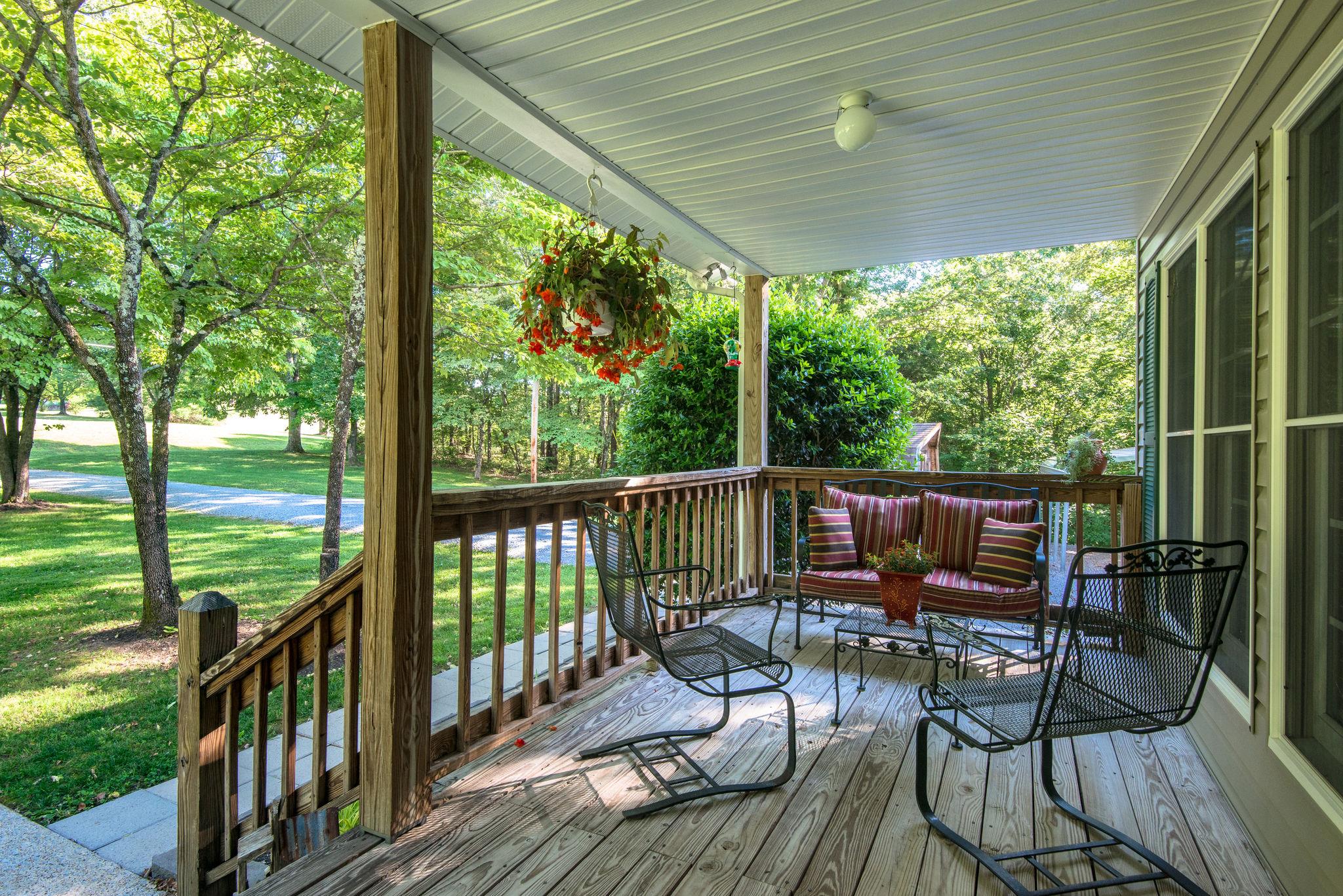 191 Sycamore Road Dickson, TN 37055 - Photo 4 of 30 Gallery Image 4