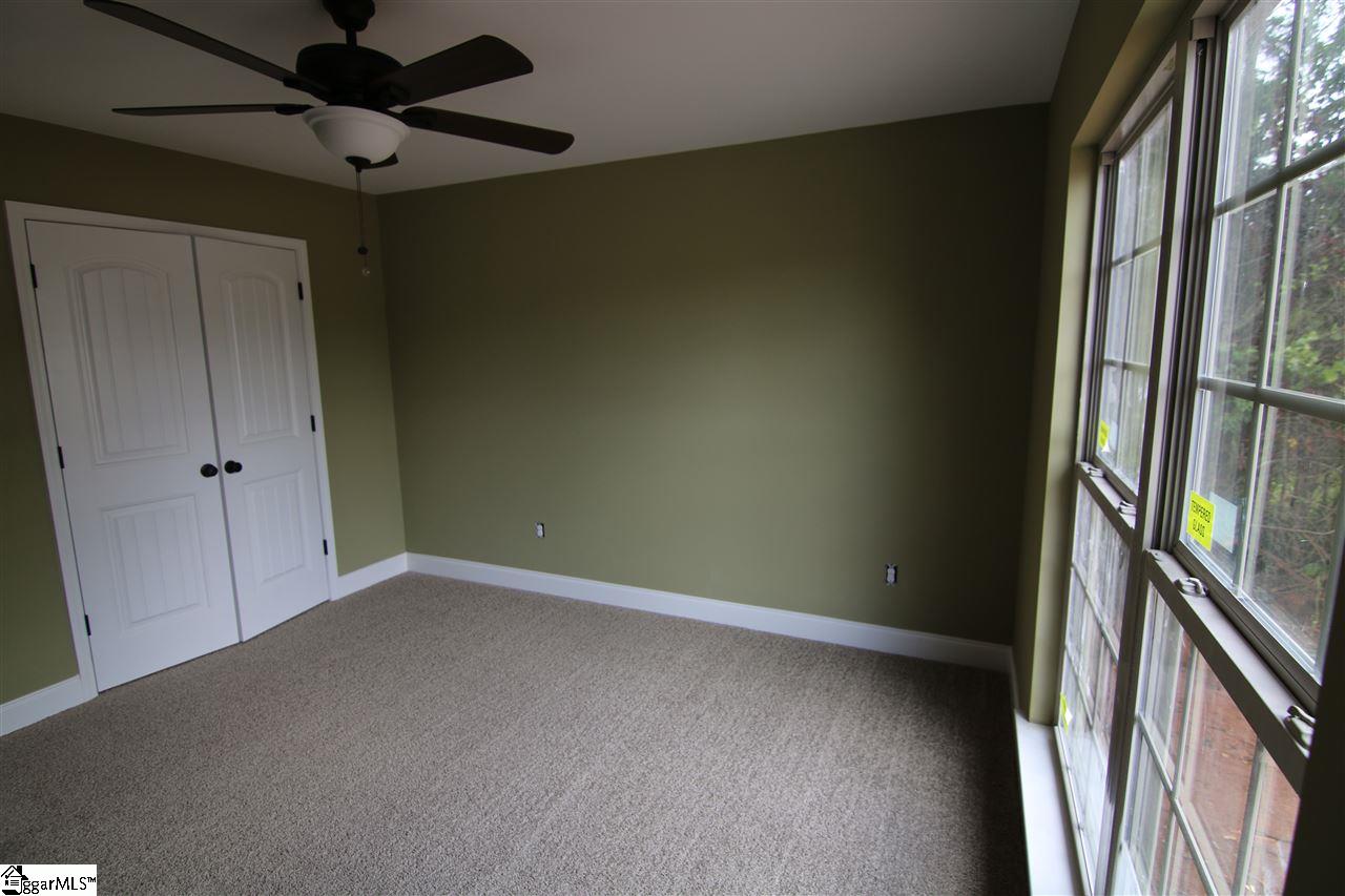 194 Roundstone Drive Inman, SC 29349 - Photo 11 of 17 Gallery Image 11