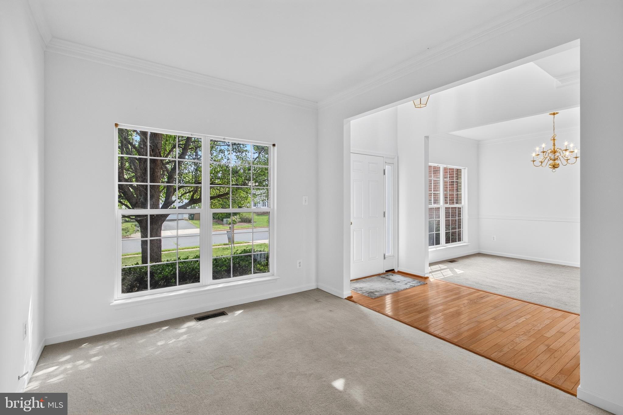 863 Fox Den Road Culpeper, VA 22701 - Photo 21 of 39 LIVING ROOM