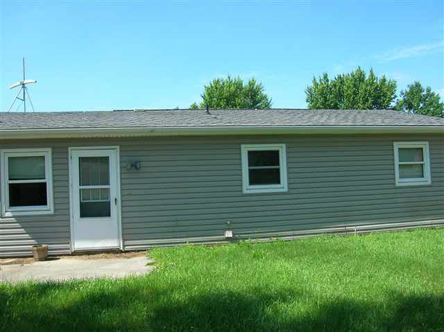 120 South Ivy Lane Butler, IN 46721 - Photo 2 of 3 Gallery Image 2