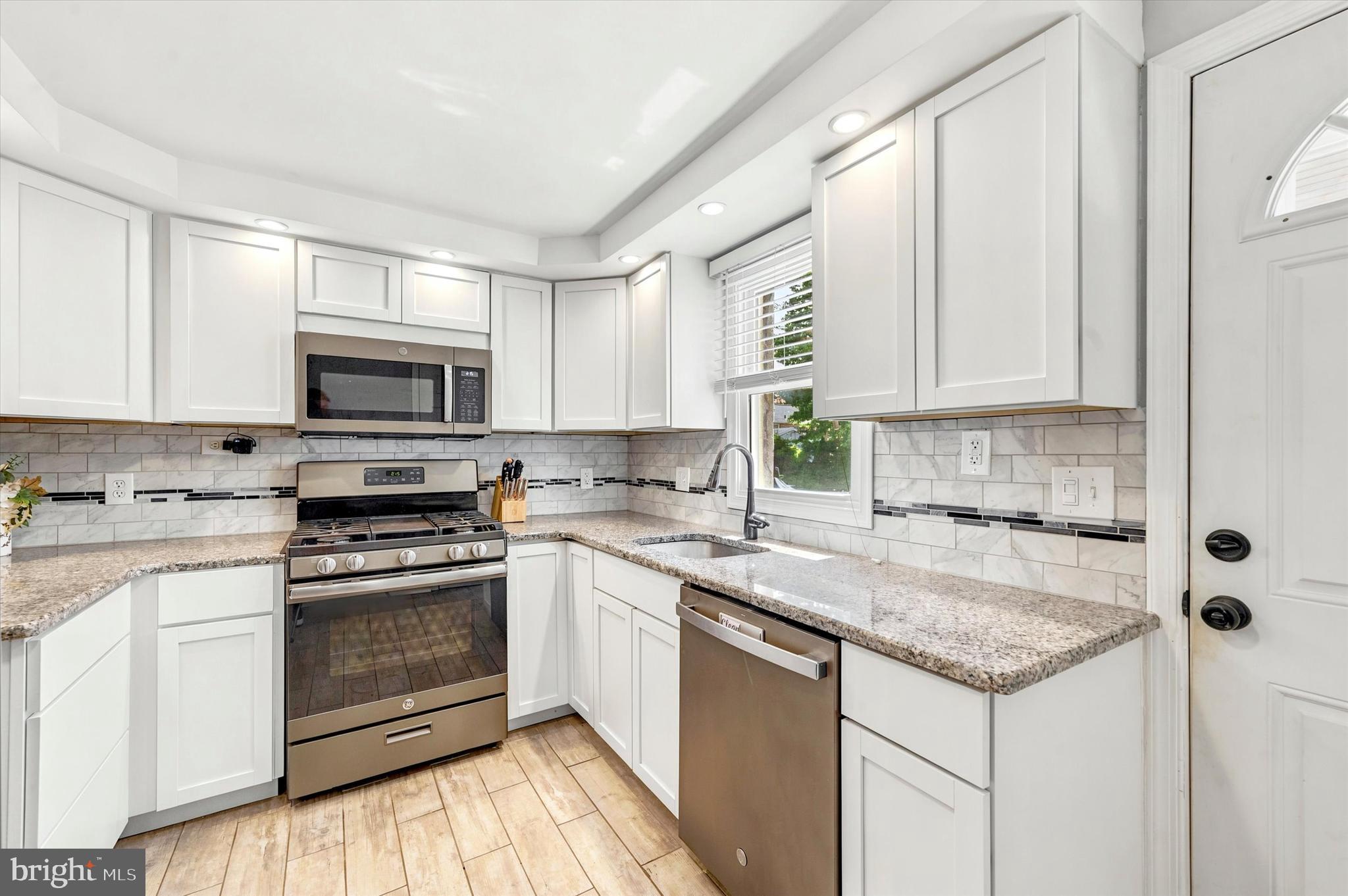 306 Burk Avenue Ridley Park, PA 19078 - Photo 10 of 26 Kitchen