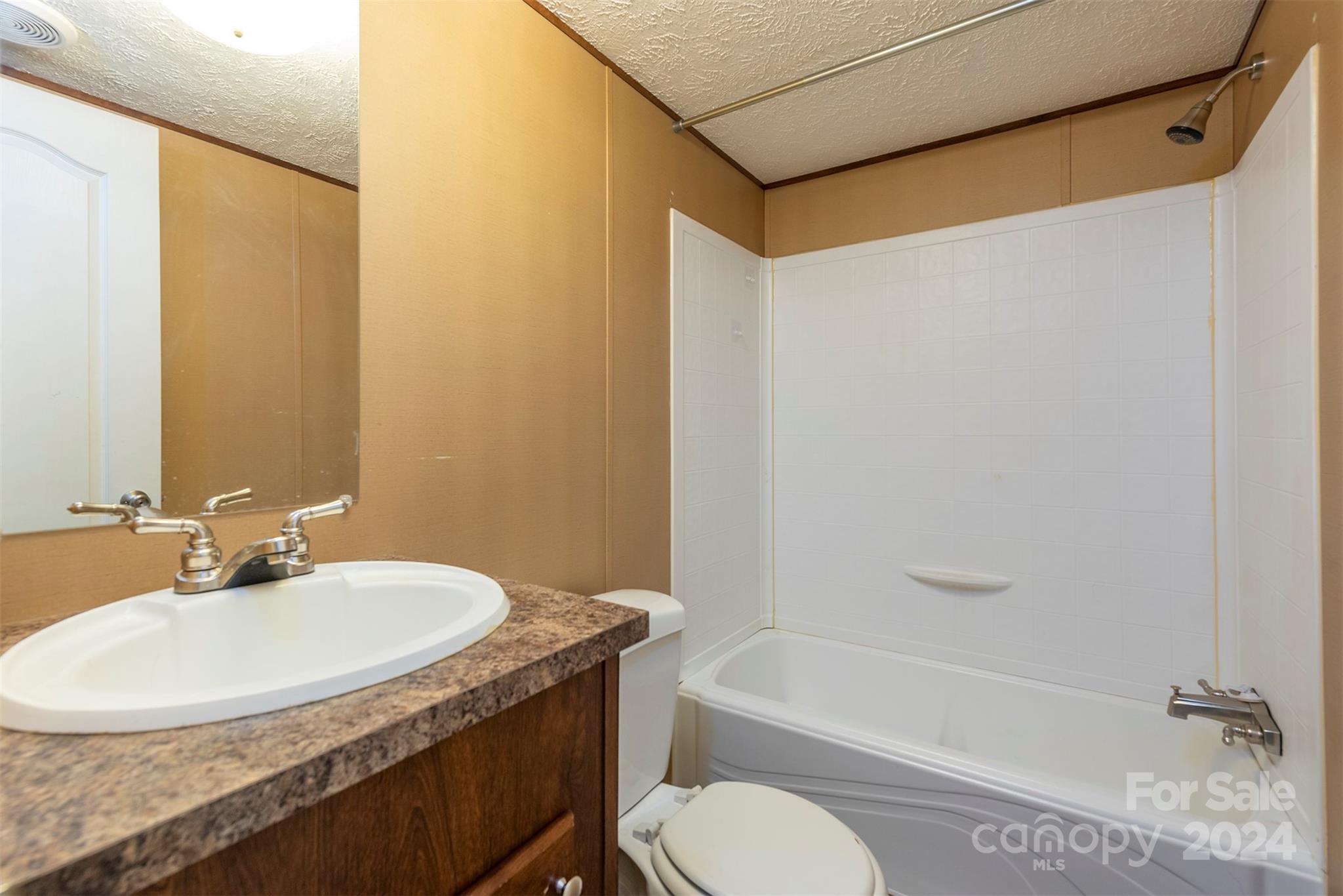 553 Old Fort Road Fairview, NC 28730 - Photo 10 of 11 Gallery Image 10