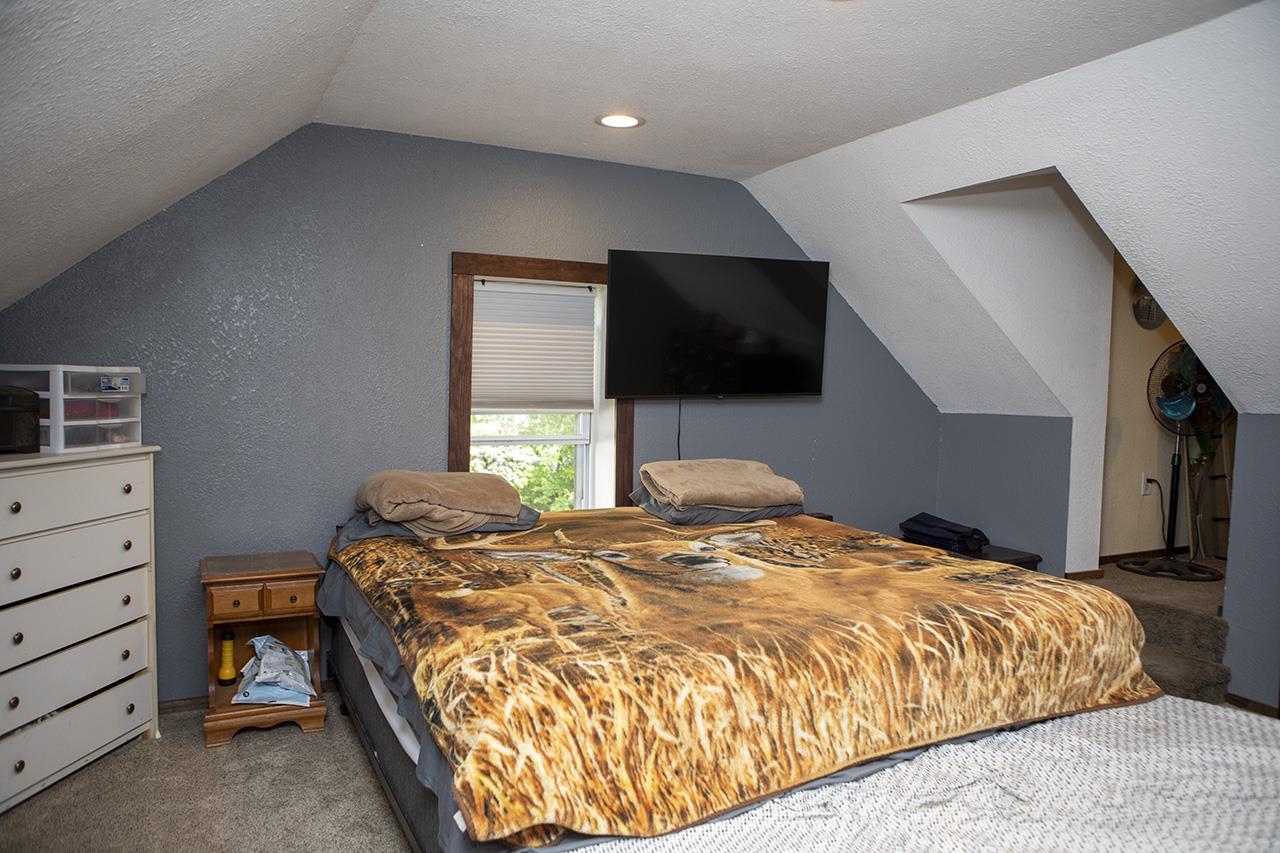 125 Keyes Street Lake Mills, WI 53551 - Photo 33 of 45