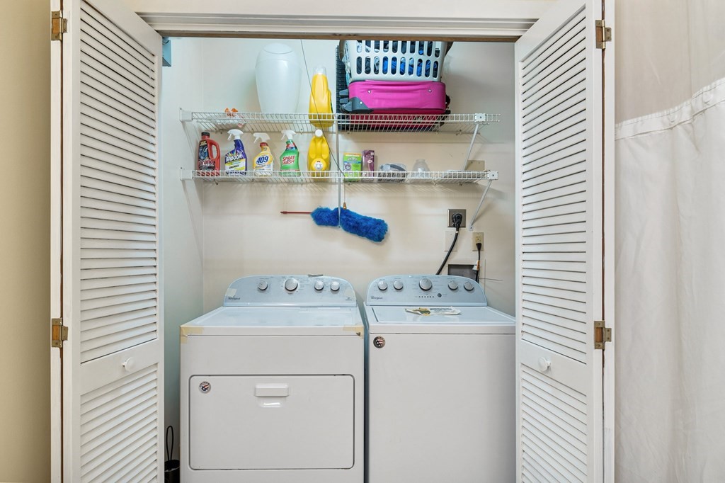 5 Tsienneto Road, Unit 198 Derry, NH 03038 - Photo 17 of 21 a utility room with dryer and washer
