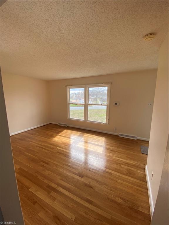 4000 Whitfield Road Winston-Salem, NC 27105 - Photo 2 of 15 Gallery Image 2