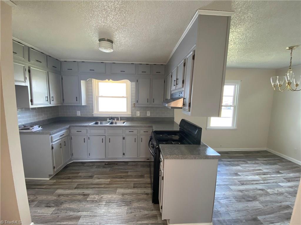 4000 Whitfield Road Winston-Salem, NC 27105 - Photo 3 of 15 Gallery Image 3