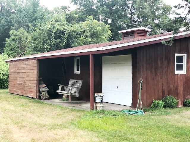 55605 Buckeye Road Mishawaka, IN 46545 - Photo 9 of 21 Gallery Image 9