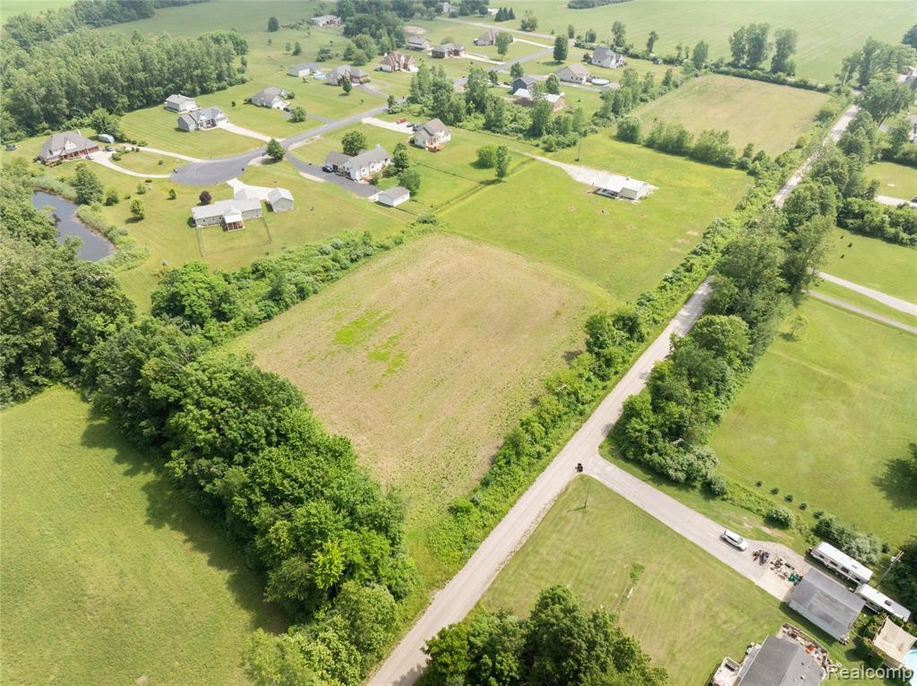 2 Macey Road Willis, MI 48191 - Photo 3 of 14