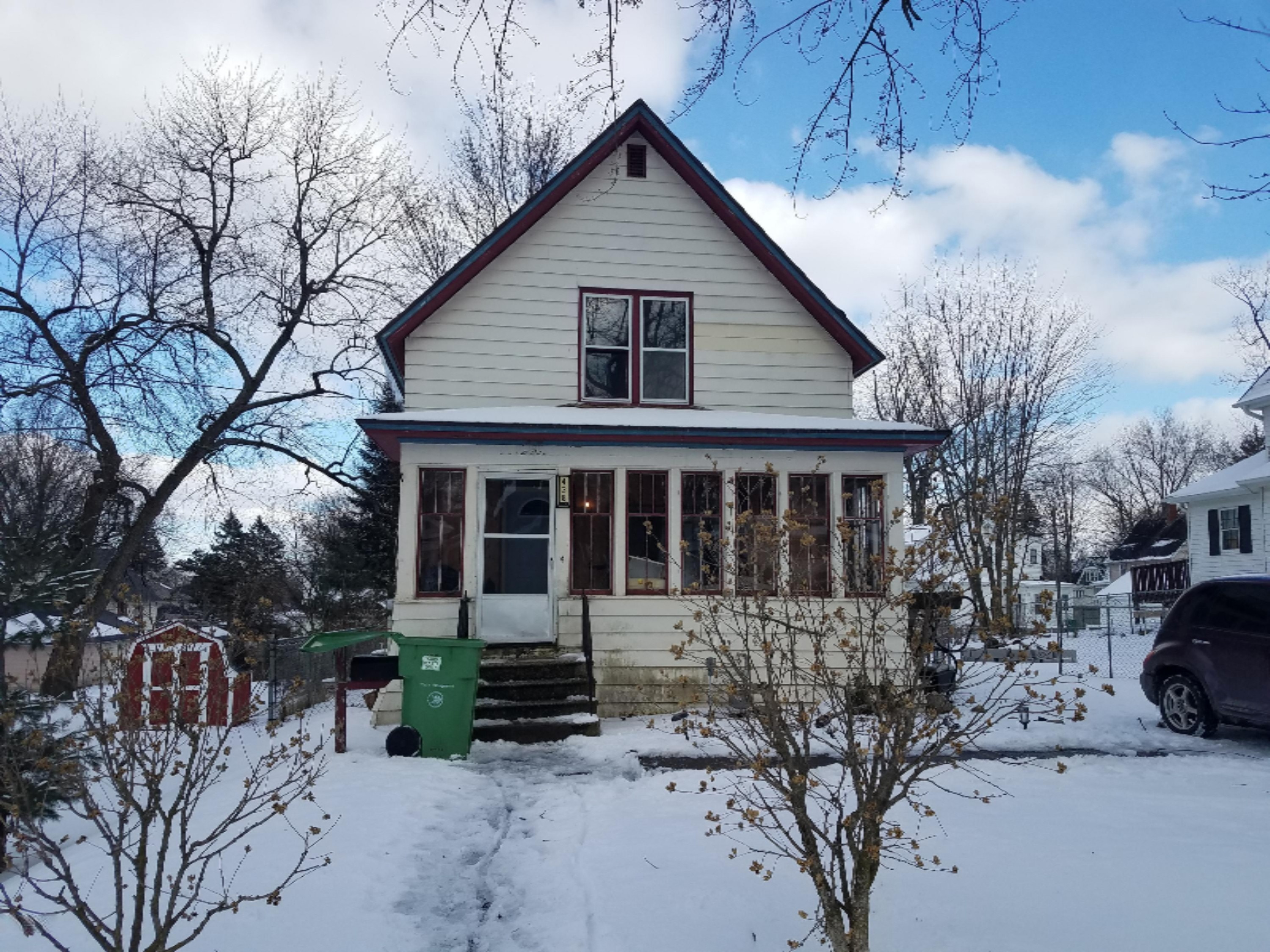 438 North 23rd Street Springfield, MI 49037 - Photo 3 of 34 20190218_152938