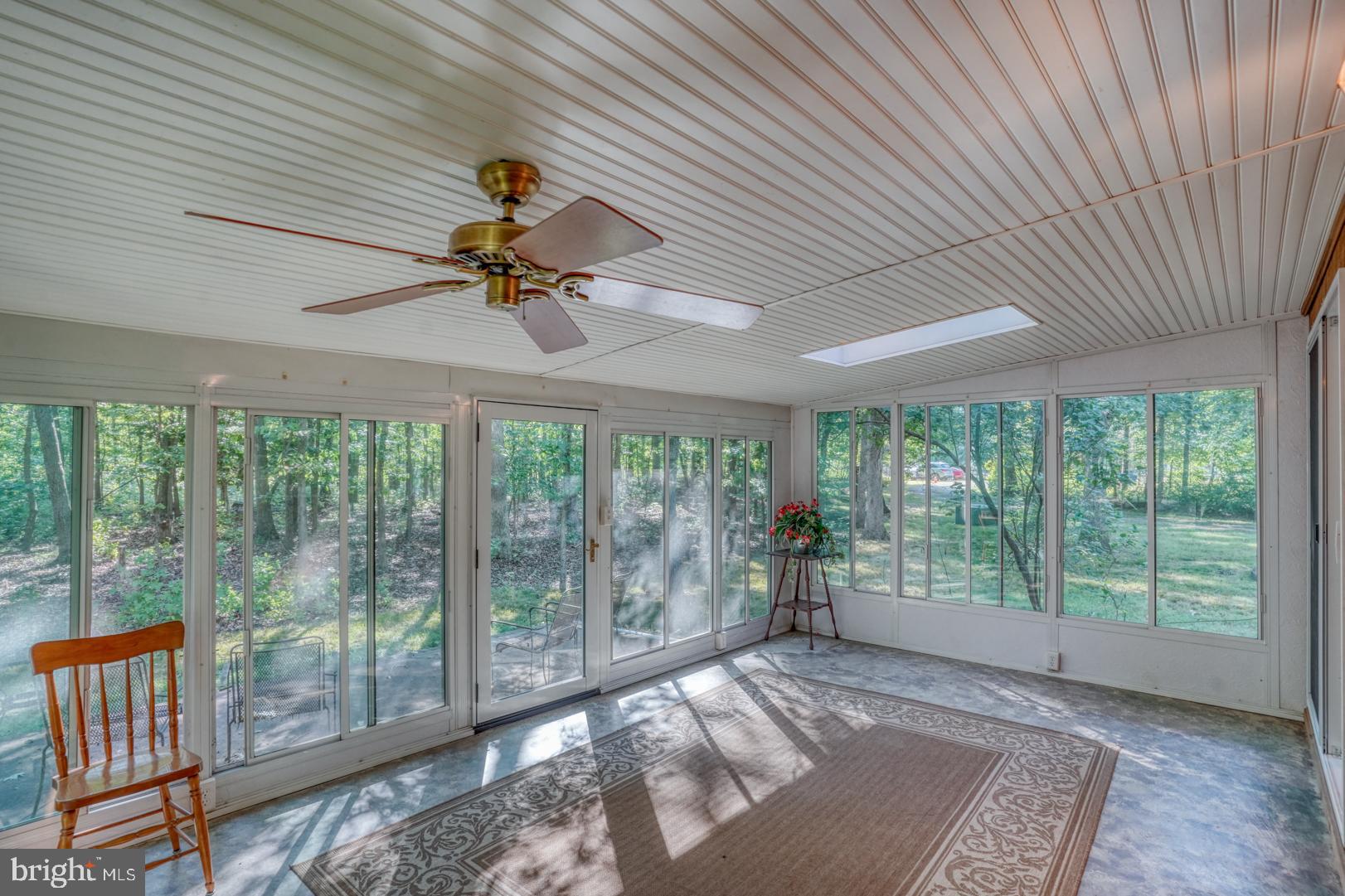 1966 Vandyke Greenspring Road Smyrna, DE 19977 - Photo 17 of 45 a very nice looking room with a large window