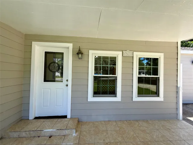 a view of entrance door of the house