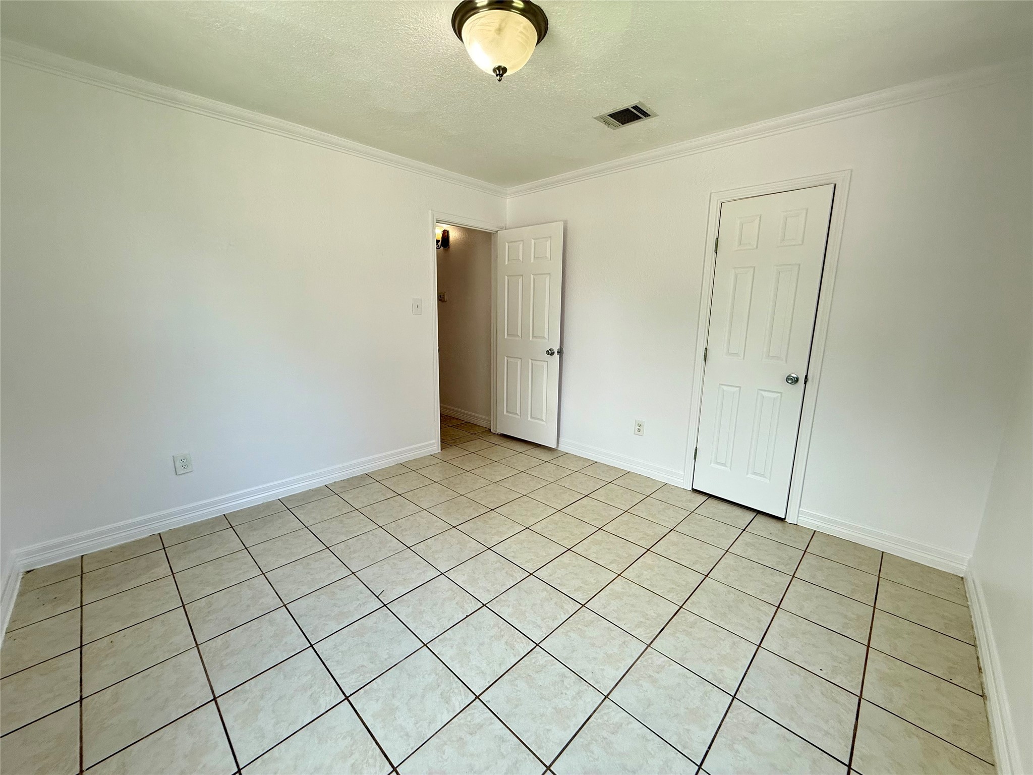 5701 Luna Street Houston, TX 77076 - Photo 38 of 50 a view of an empty room