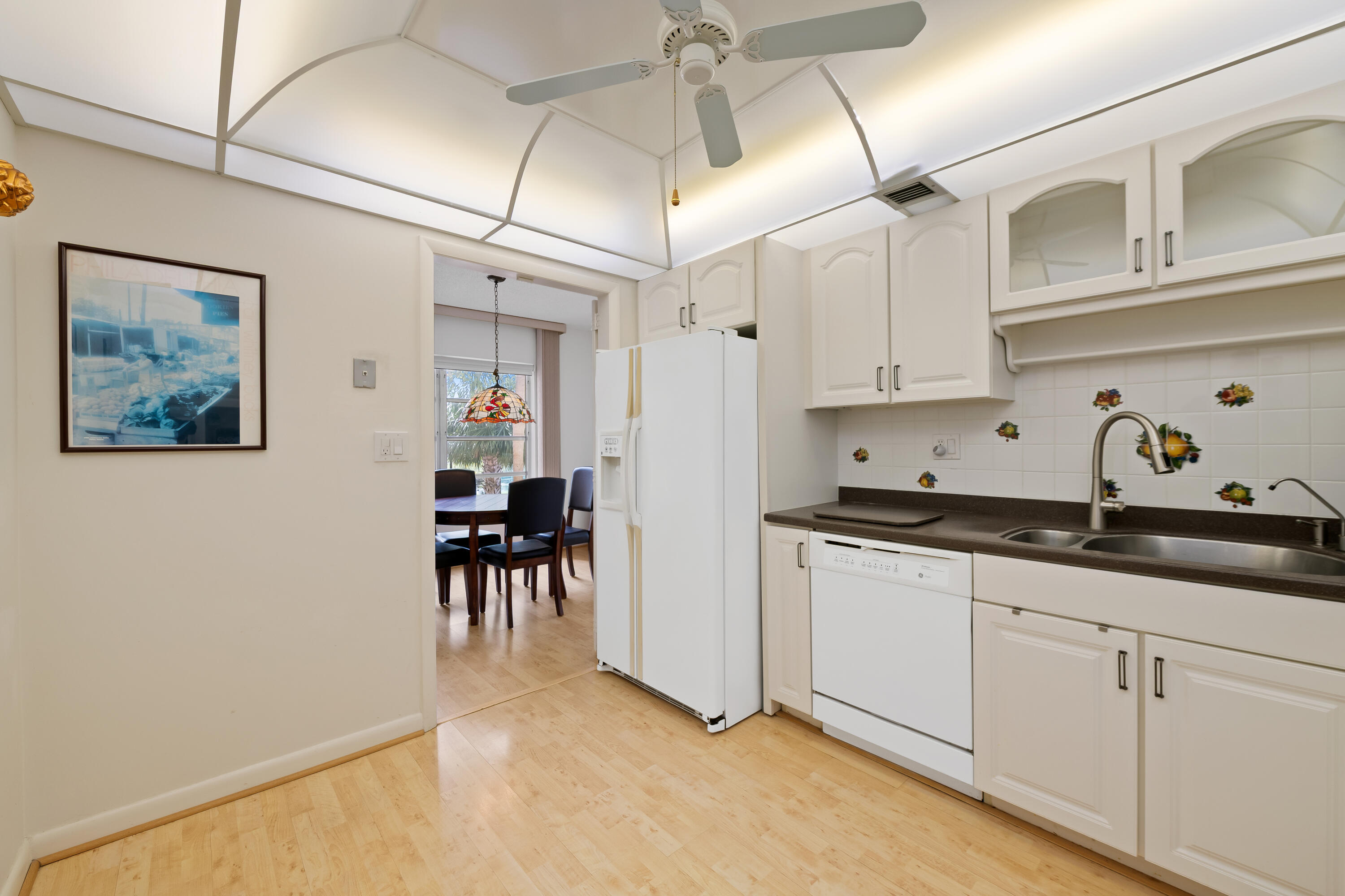 10777 West Sample Road, Unit 207 Coral Springs, FL 33065 - Photo 2 of 36 DSC_8007