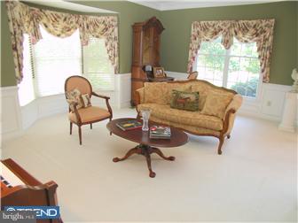 308 Windy Run Road Doylestown, PA 18901 - Photo 3 of 12 Living Room