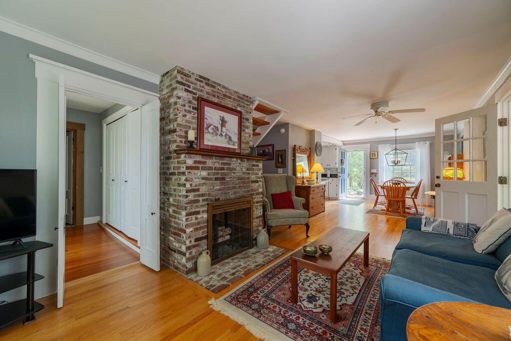 45 Old Paine Hollow Road Wellfleet, MA 02667 - Photo 6 of 46 45_old_Paine_Hollow-37