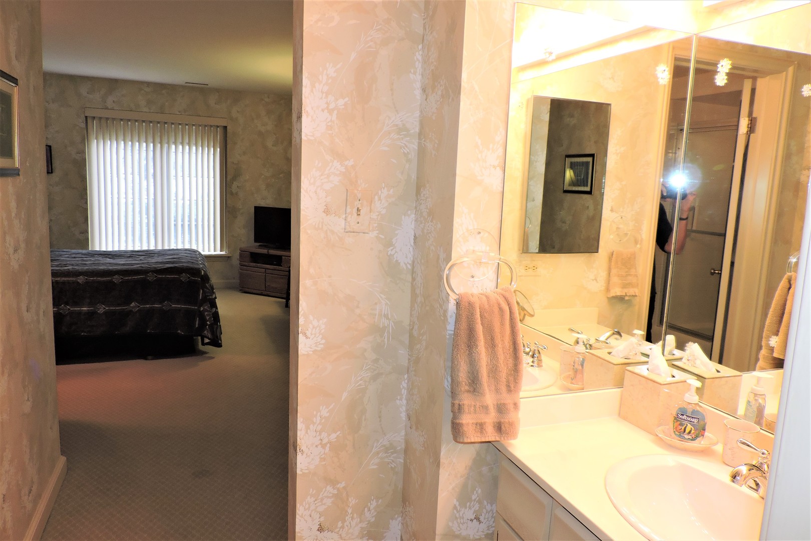 3427 Vollmer Road, Unit 104 Flossmoor, IL 60422 - Photo 11 of 18