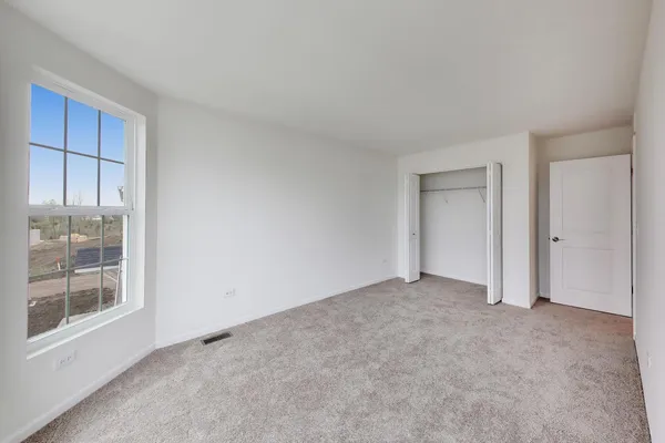 $416,232 | 999 Celebration Drive, Aurora, IL 60504