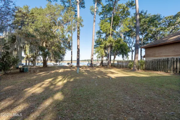 $299,000 | 102 Battery Lane, Unit 102, Beaufort, SC 29902