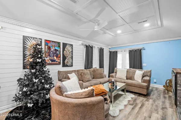$299,000 | 102 Battery Lane, Unit 102, Beaufort, SC 29902