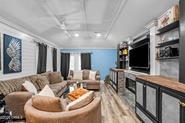 $305,000 | 102 Battery Lane, Unit 102, Beaufort, SC 29902