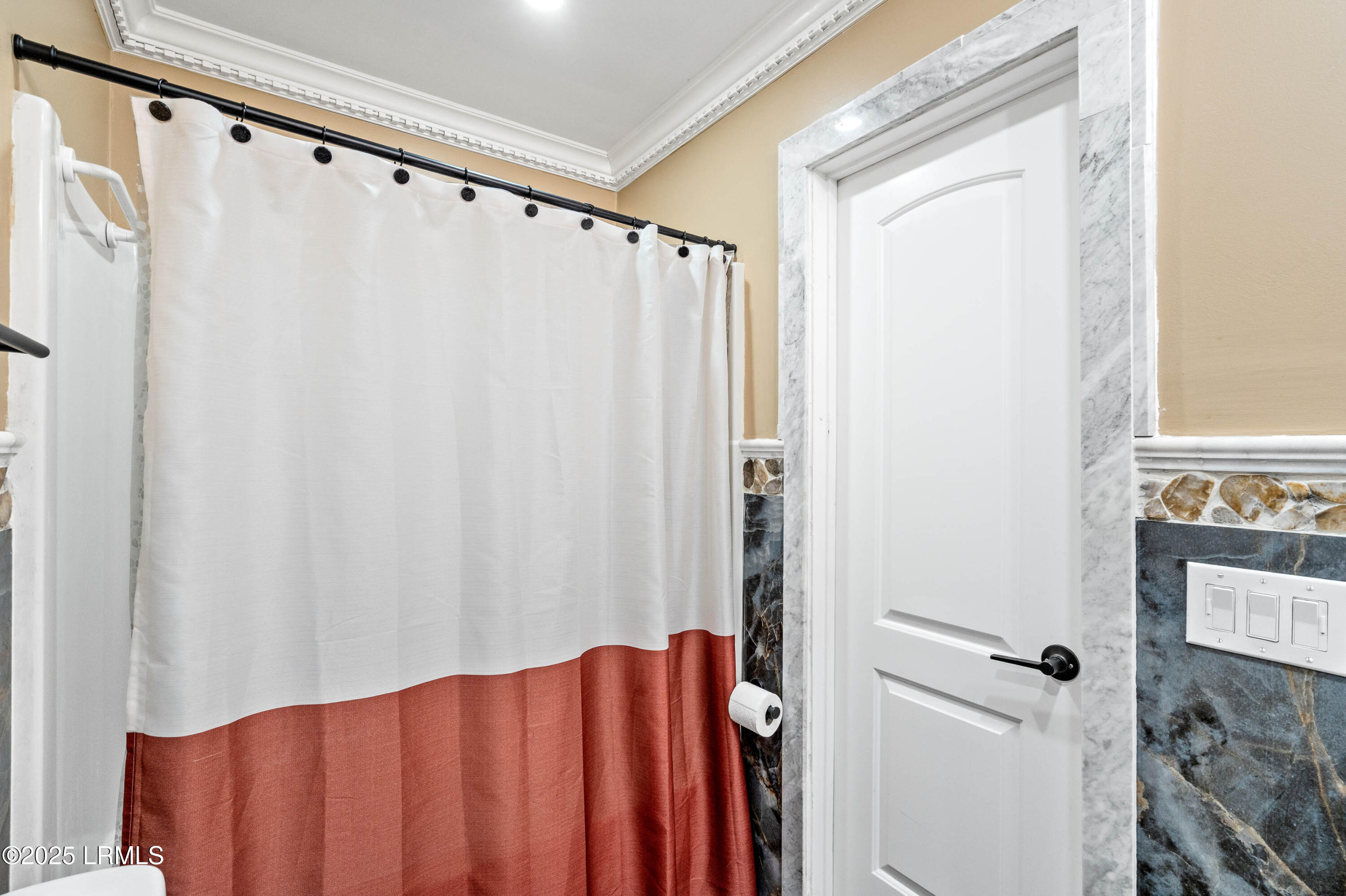 102 Battery Lane, Unit 102 Beaufort, SC 29902 - Photo 31 of 40 102 Battery Unit 102-31