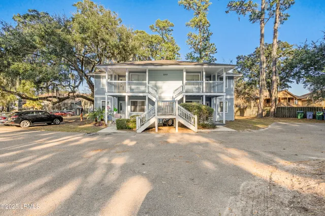 $305,000 | 102 Battery Lane, Unit 102, Beaufort, SC 29902